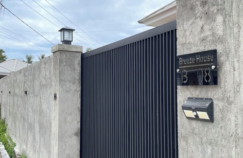 Kecamatan Labuapi Casa | Breeze House