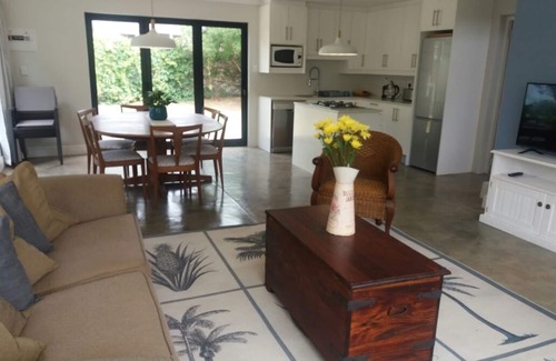 L'Agulhas Casa | Breeze in