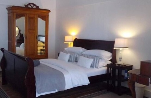 Kidd's Beach Cama Y Desayuno | Breeze Inn Bed and Breakfast