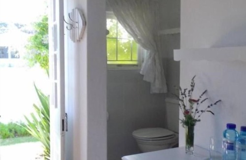 Kidd's Beach Cama Y Desayuno | Breeze Inn Bed and Breakfast