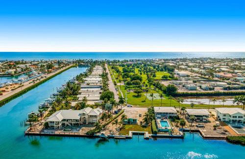 Key Colony Beach Casa | Breeze Palm