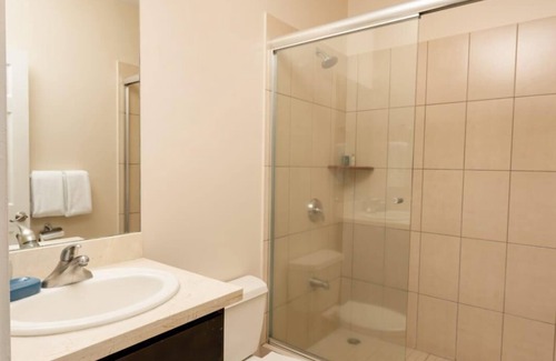Coco Complejo | Breeze Private Residence - 3 Bedroom and Private Beach Club Included