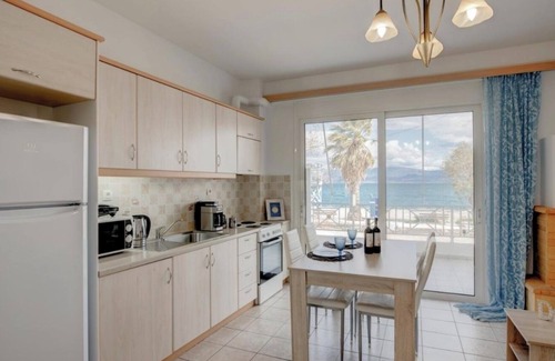 Gefira Mpania Apartamento | Breeze Seaside Apartment
