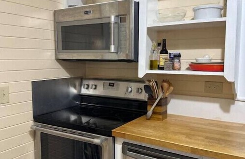 Bacliff Casa | Breezy Bayshore Bunkhouse