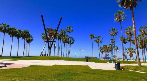 Marina del Rey Apartamento | Breezy & Beautiful - 3BR Marina del Rey Getaway
