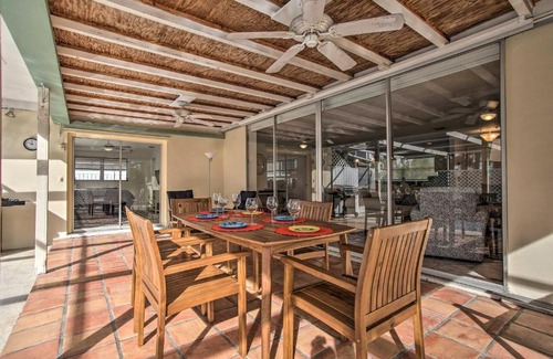 Singer Island Casa | Breezy Updated Home - Walk to Beach and Restaurants!