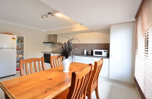 Wallabi Point Apartamento | BRELLAS EN LA PLAYA