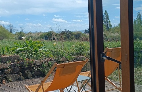 Poulgoazec Casa | Breton coastal "penty" house - walking distance to the beach