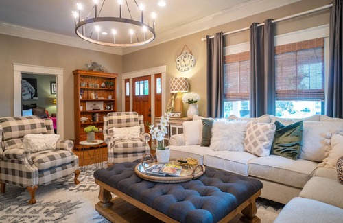 Clarkesville Casa | Brewer-Hamby House - Historic Craftsman Home in Clarkesville