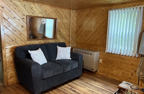 Orrington Cabaña | Brewer Lake 3 bed / 1.5 bath Waterfront Cottage