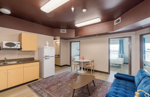 Cheney Apartamento | Brewster Hall