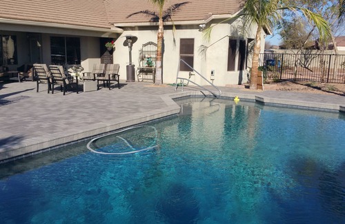 San Tan Valley Villa | BRGuest en nuestra casa de huéspedes! Piscina, jacuzzi, estacionamiento seguro, patios privados
