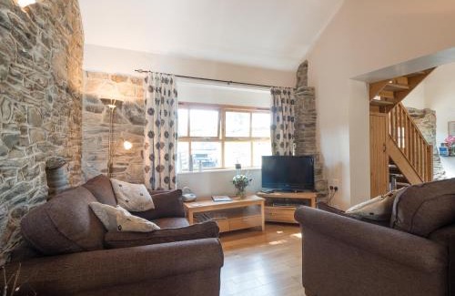 Llanrhystyd Casa | Briallen Aberystwyth