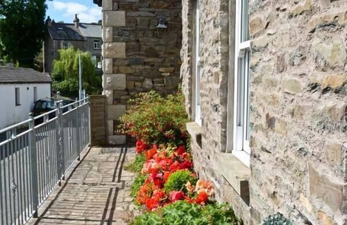 Lindale Cabaña | Briarcliffe Cottage