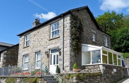 Lindale Cabaña | Briarcliffe Cottage