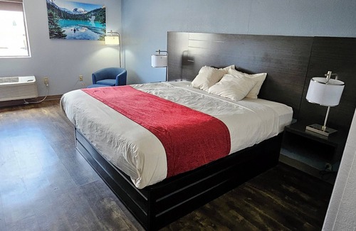 Sparta Hotel | Briarwood Inn of Sparta