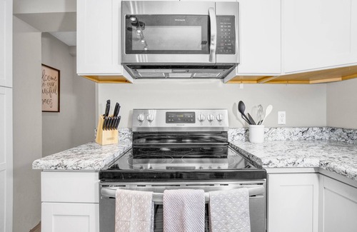 Terry Sanford Casa | Brick 3bd 1ba Beauty with Virtual Tour