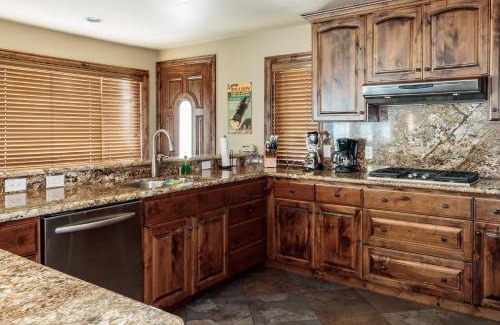 Bass Lake Casa | Brickers Lakefront