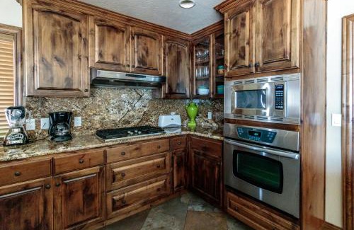 Bass Lake Casa | Brickers Lakefront