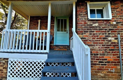 Bristol Apartamento | Brickhaven II, Studio Apartment Next to Downtown Bristol!