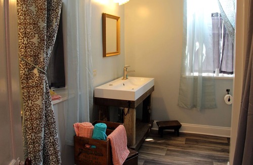 Refton Casa | Brickhouse Vacation Home - Alojamiento familiar en el Condado de Lancaster Capacidad para 10 personas