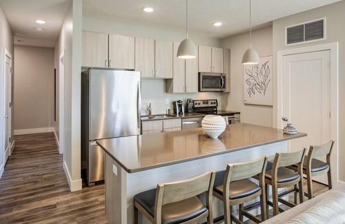 McKinney Apartamento | Bridge At McKinney Apartments By Barsala