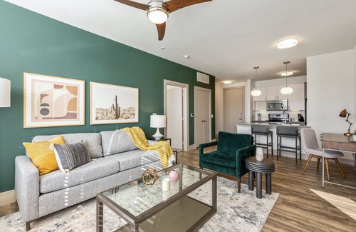 McKinney Apartamento | Bridge At McKinney Apartments By Barsala