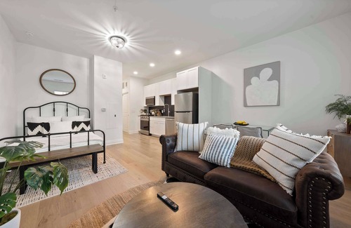 Dublin Condominio | Bridge Park Luxe Summ