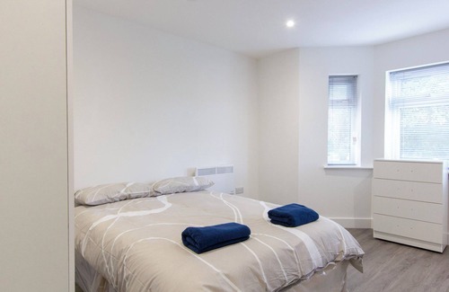 Southampton Casa | Bridge Road - Room 1b