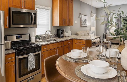 Bridgeport Casa | Bridgeport Bungalow Comfy Peaceful Sleeps 4