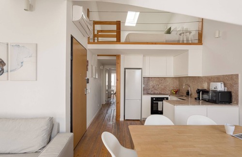 Santo Amaro Apartamento | Bridgeview Alcântara – The 3BR Loft Edition