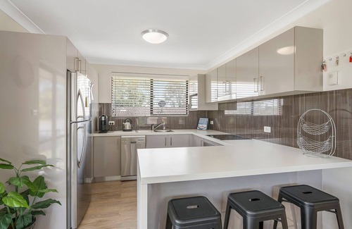Lake Cathie Apartamento | Bridgeview - Relaxing Getaway Near Surf Beach, Lake and Sand
