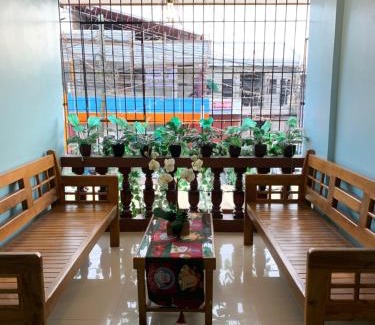 Cogon Casa | Brielles Travellers Inn