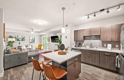 Fairpark Apartamento | Bright 2BR SLC Apt Hot Tub Parking