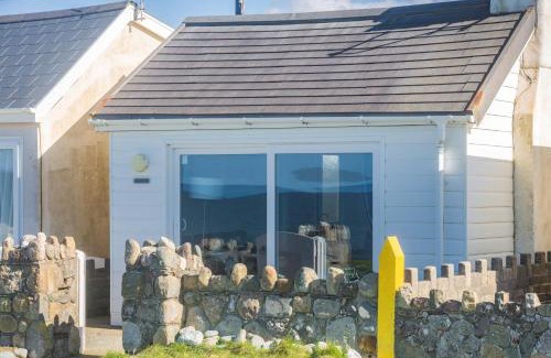 Dinas Casa | Brig Y Don