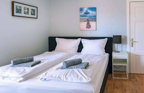 Warnemuende Apartamento | Brigg Summary: Comfor
