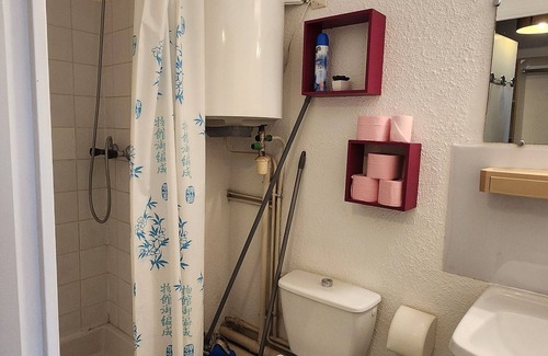 Paray-le-Monial Apartamento | Bright 18m² studio downtown in secure residence