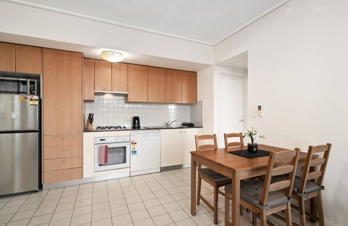 Wentworth Point Apartamento | Bright 2-Bed Apartment Near Wentworth Point Sights