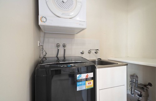 Wentworth Point Apartamento | Bright 2-Bed Apartment Near Wentworth Point Sights