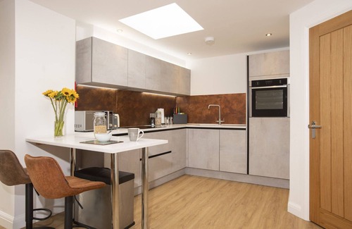 Swindon Apartamento | Bright 2 Bed Flat in the heart of Old Town Swindon