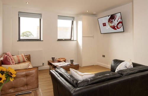Swindon Apartamento | Bright 2 Bed Flat in the heart of Old Town Swindon
