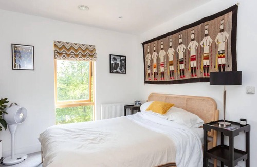 Bow West Apartamento | Bright 2 Bedroom Apartment Near Victoria Park
