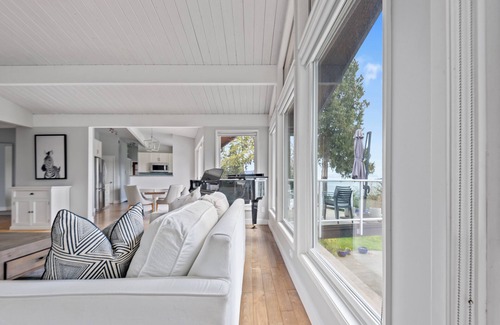 Mill Bay Casa | Bright 2bd suite with ocean views! Perfect getaway for family or friends!