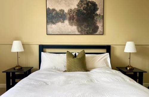 Higham Hill Apartamento | Bright 2BR flat w/free parking & workspace