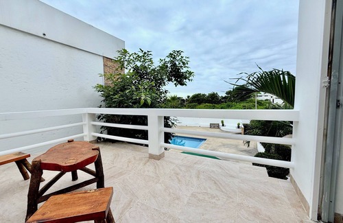 Punta Blanca Casa | Bright 3-Bedroom Beach House with AC – Punta Blanca