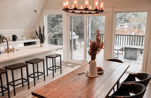 Minden Hills Cabaña | Bright A-Frame Cottage on the Lake