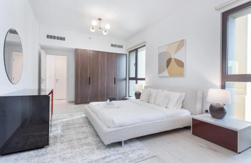Umm Suqeim 3 Apartamento | Bright & Airy 1BR in Asayel 2 - Fits 4 Comfortably