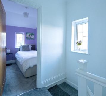 Ely Casa | Bright & Airy 4x Bed House with Parking
