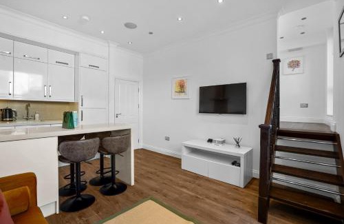 Abingdon Apartamento | Bright & Airy Flat with Stunning Rooftop Views