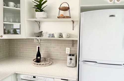 Old Northwood Casa | Bright & Airy Ranch in Old Northwood, West Palm Beach - Close to Beach